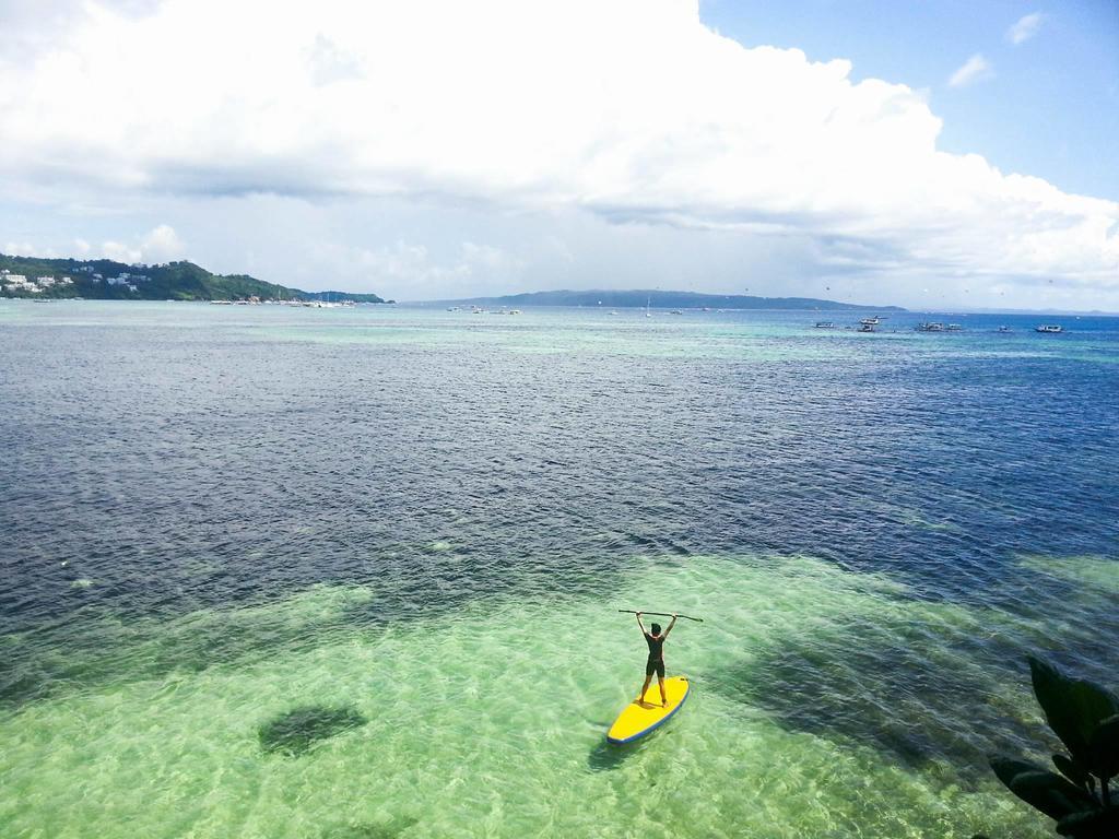Boracay Water World Hotel Manoc-Manoc Экстерьер фото